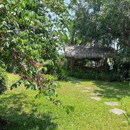 Anicca Riverside Villa With Private Pool, Hoi An Exteriör bild