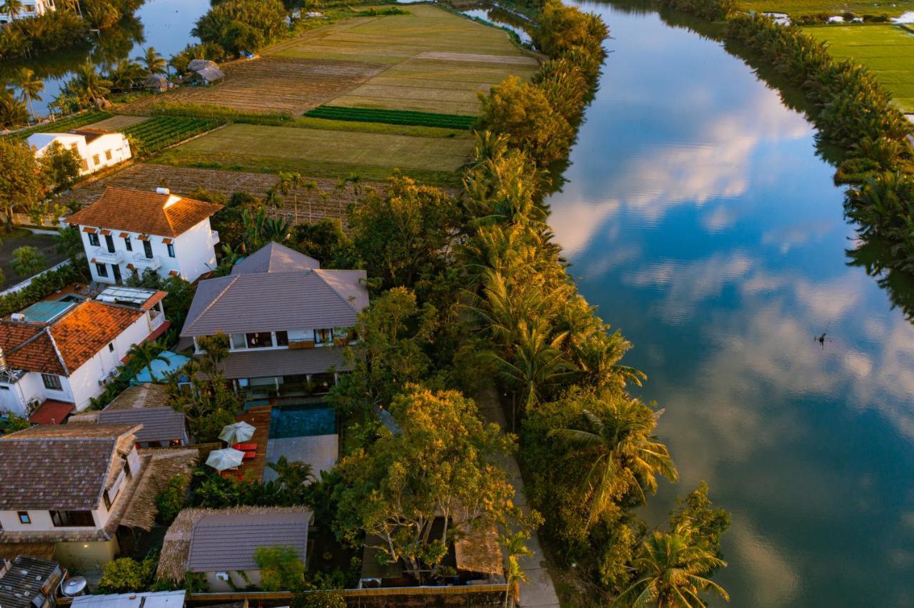 Anicca Riverside Villa With Private Pool, Hoi An Exteriör bild