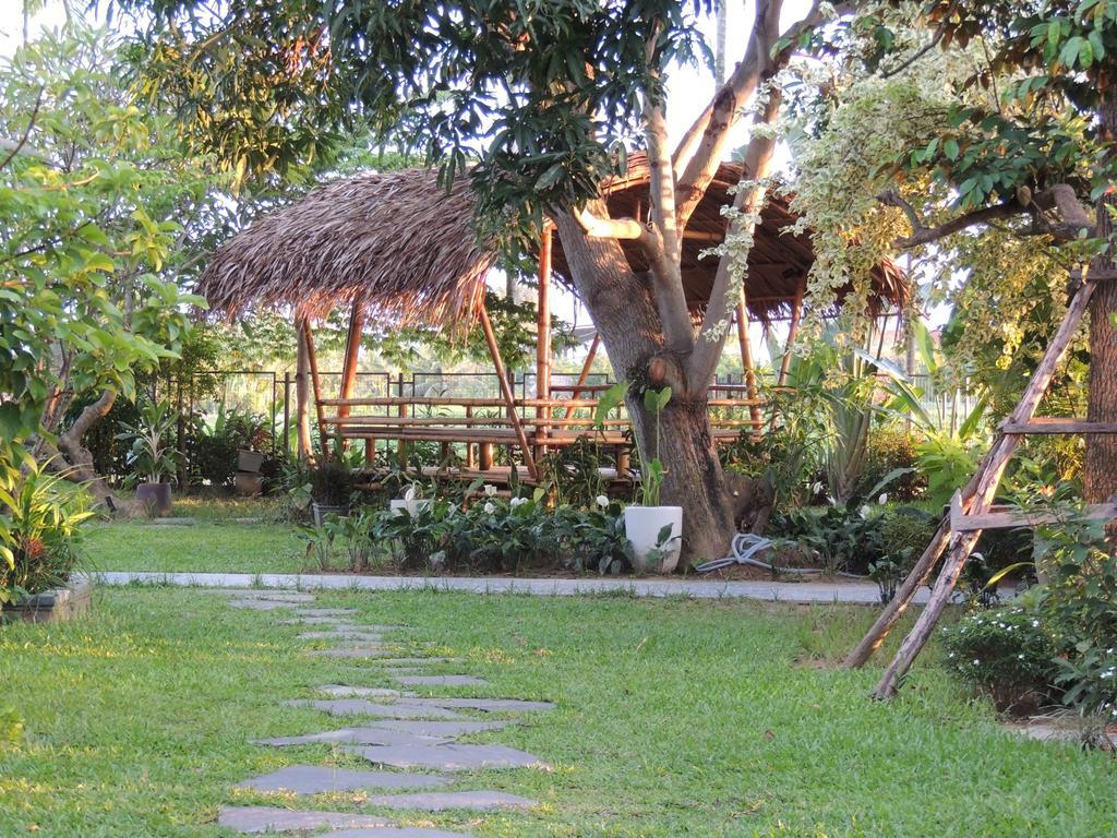 Anicca Riverside Villa With Private Pool, Hoi An Exteriör bild